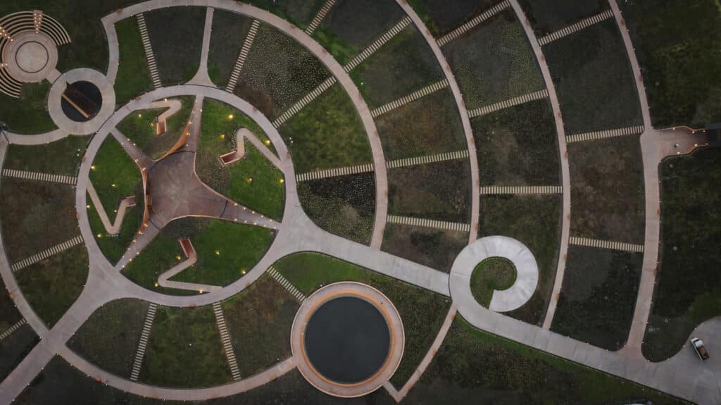 ET-302 Anıt Parkı, Etiyopya – 2026 mimarlık trendlerinde anma mekânı ve peyzaj tasarımı örneği