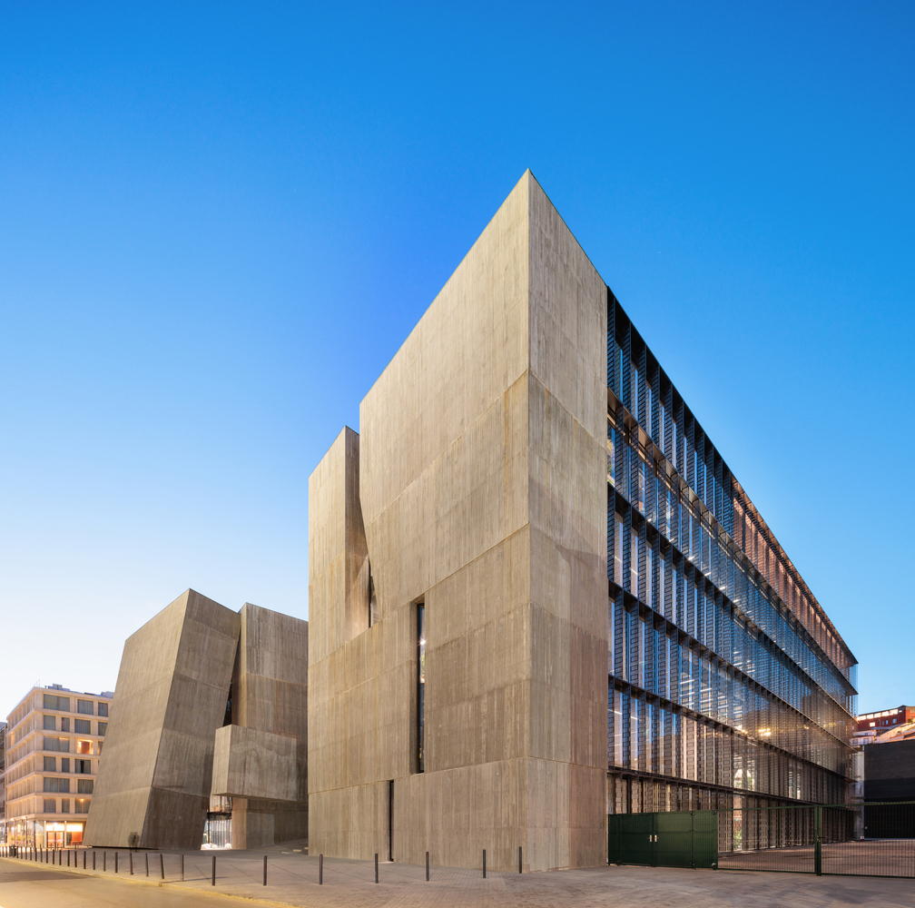 Energia de Portugal Genel Merkezi – esnek ofis planlaması ve çalışma mekânı tasarımı